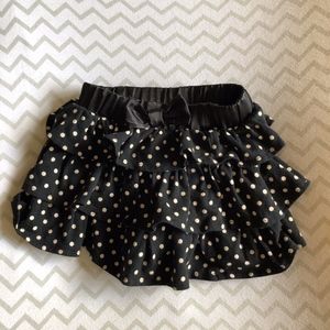 Toddler Skirt in B/W polka dots